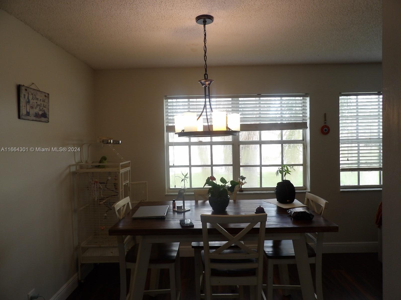 WINDMILL LAKES I CONDO - Residential