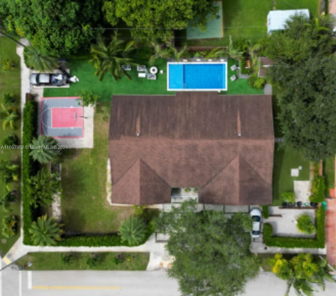 VENETIAN GARDEN REV - Residential