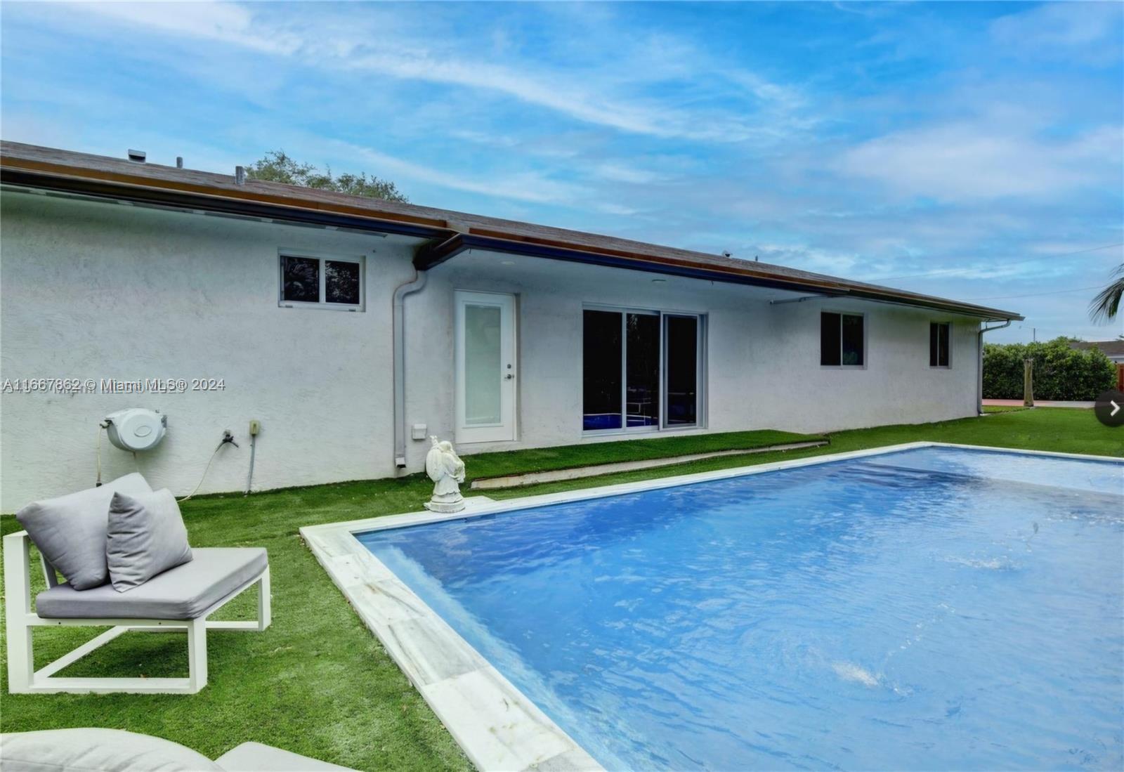 VENETIAN GARDEN REV - Residential
