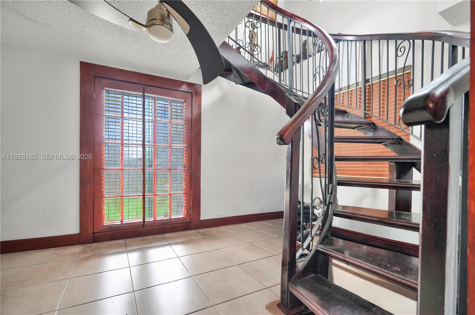 SWEETWATER ESTS SUB - Residential