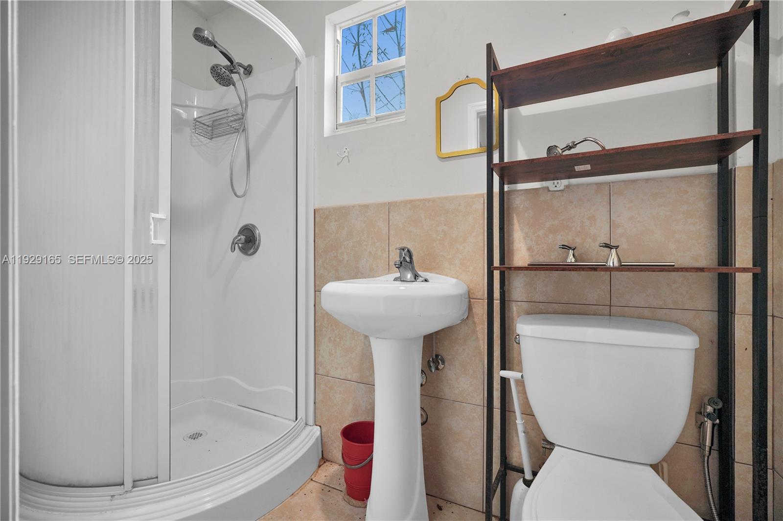 SWEETWATER ESTS SUB - Residential