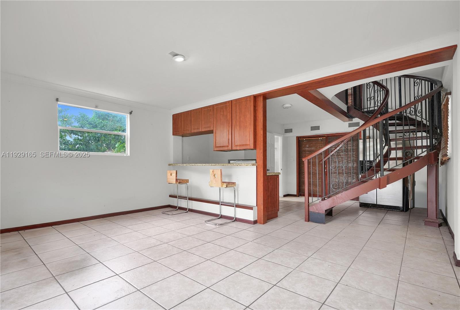 SWEETWATER ESTS SUB - Residential