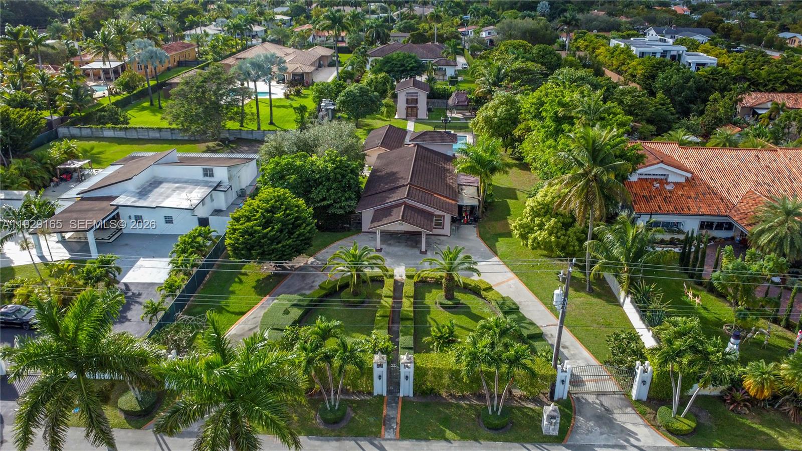 SWEETWATER ESTS SUB - Residential