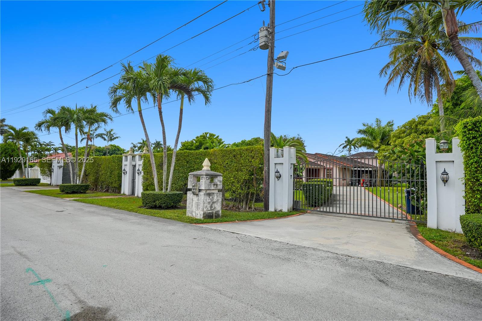 SWEETWATER ESTS SUB - Residential