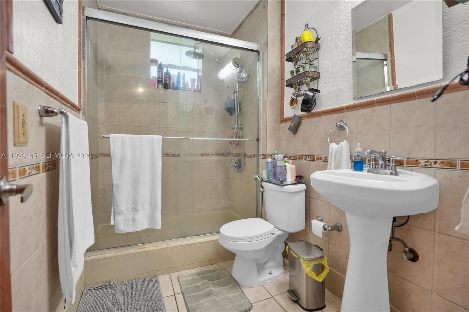 SWEETWATER ESTS SUB - Residential