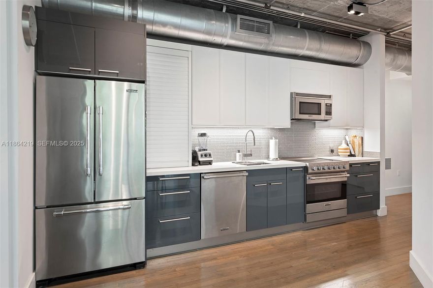 Live in the heart of South Beach. Beautifully designed 2BD/2BA unit is located in The Montclair - a 5-story, boutique condo building designed by world renowned architect Chad Oppenheim. Featuring great entertaining space, floor-to-ceiling impact windows, motorized shades, modern kitchen and luxurious bedrooms, both with en-suite bathrooms.Meticulously renovated and designed down to every detail. Lounge on the picturesque rooftop pool, secured private entrance and secured covered parking. Corner unit with wraparound balcony excellent for outdoor entertaining. This building is steps from Lincoln Road, with plenty of restaurants and shops. Just 5 blocks to the beach. 40-year recertification completed.