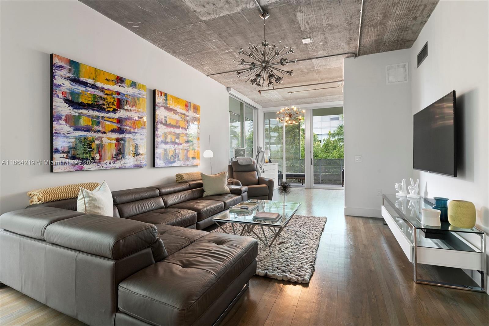 THE MONTCLAIR CONDO - Residential