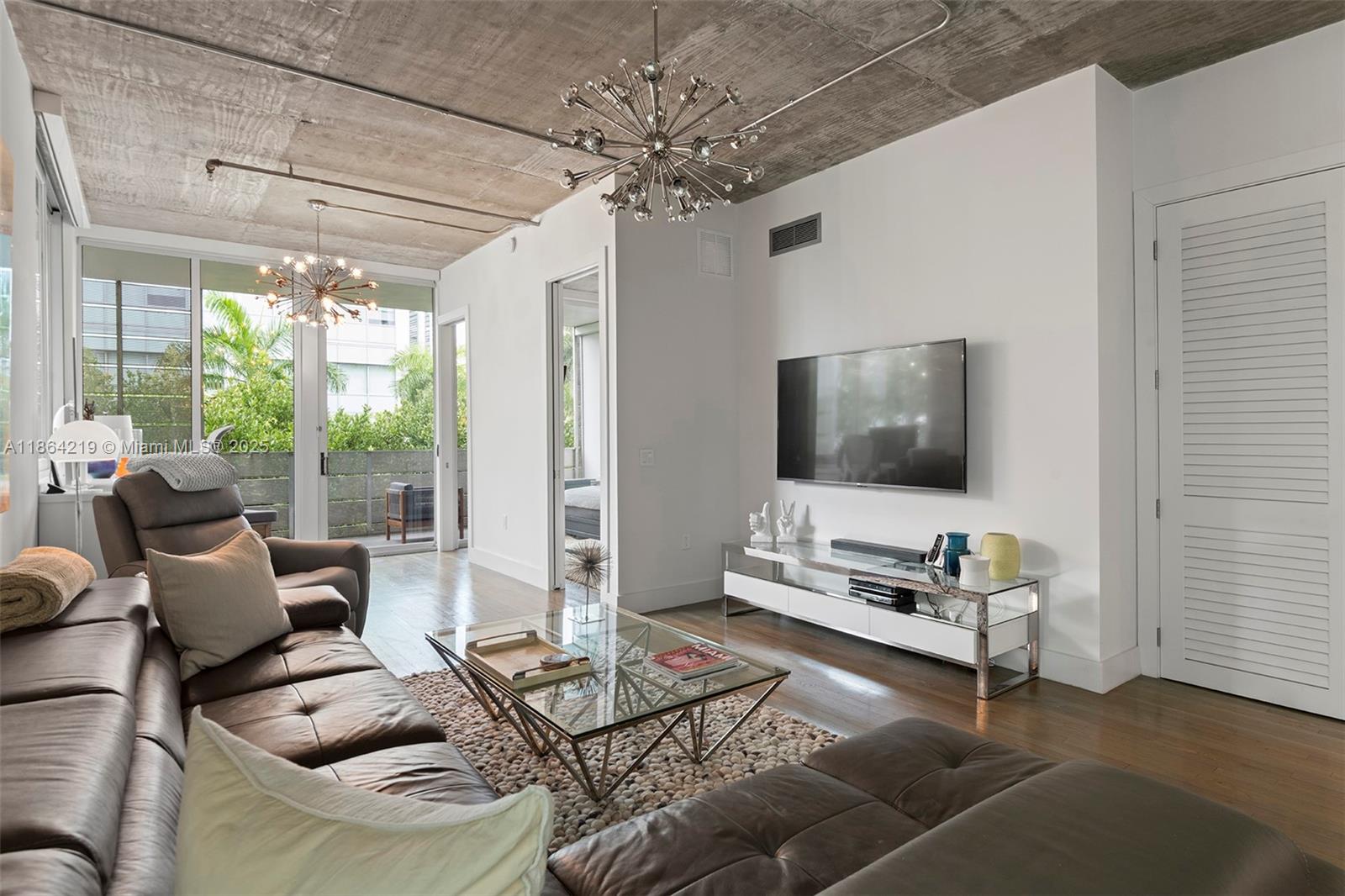 THE MONTCLAIR CONDO - Residential