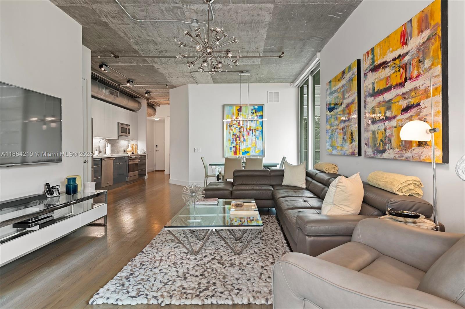 THE MONTCLAIR CONDO - Residential