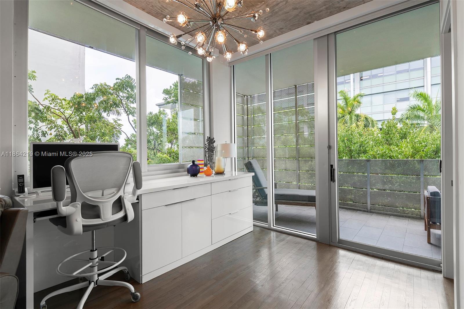 THE MONTCLAIR CONDO - Residential