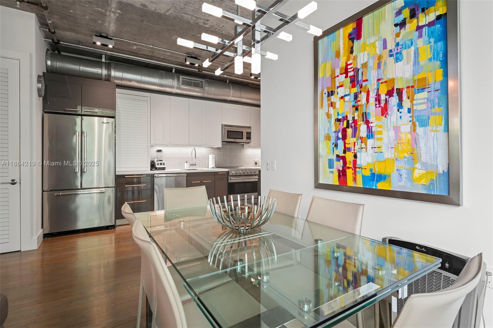 THE MONTCLAIR CONDO - Residential