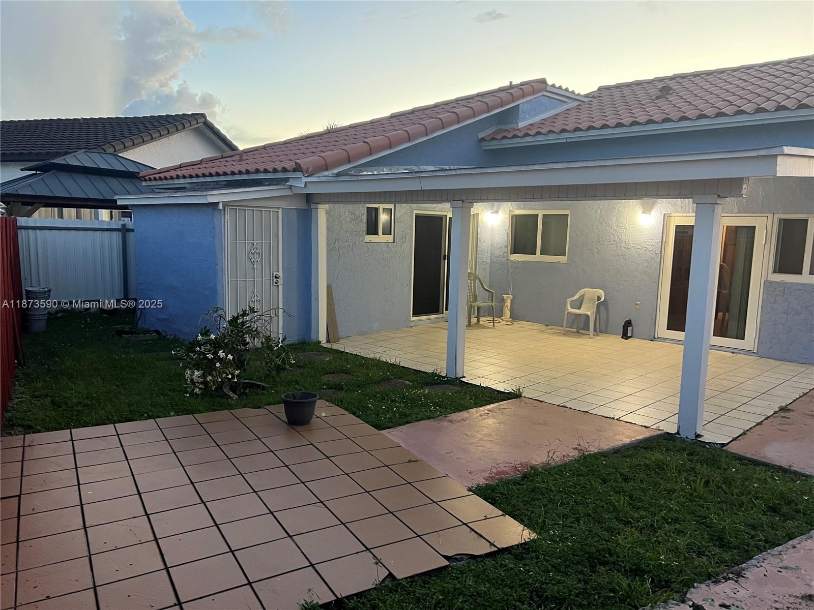 LES CHALETS II - Residential