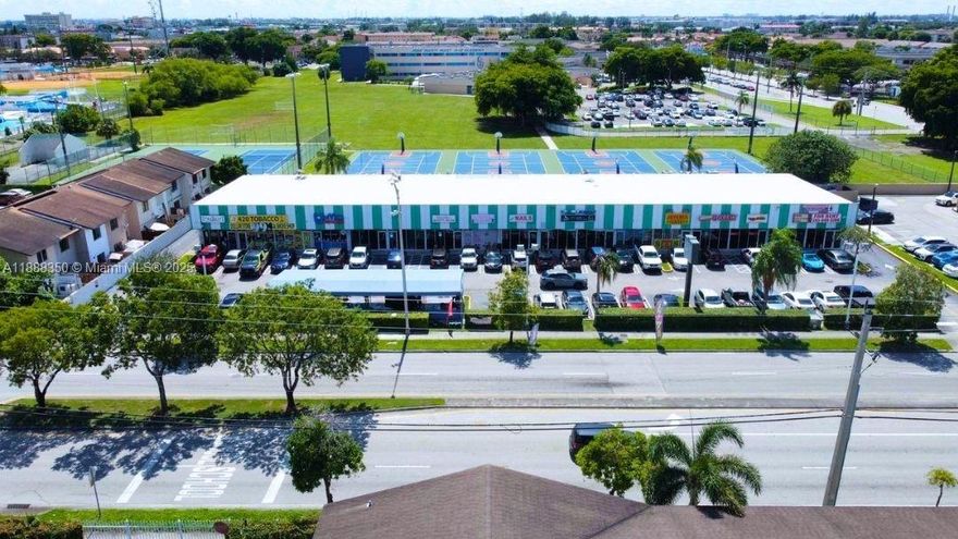Highly visible retail space available in a busy shopping center on Main Street. Strong daily traffic, excellent signage opportunities, and plenty of on-site parking make this an ideal location for retail, service, or office use.