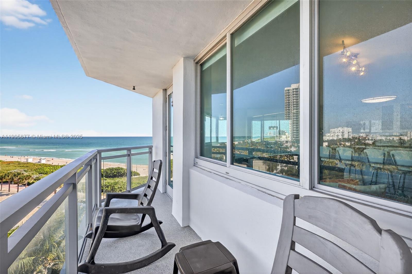 BURLEIGH HOUSE CONDO - Residential