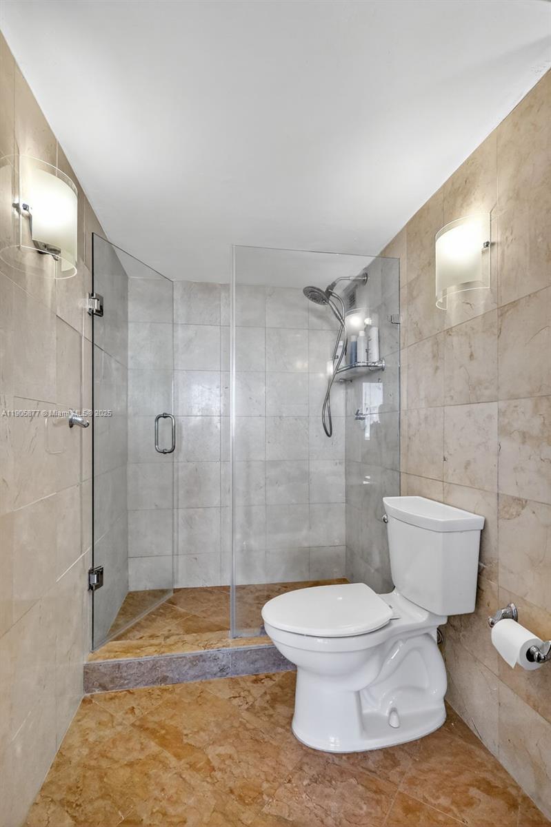 BURLEIGH HOUSE CONDO - Residential