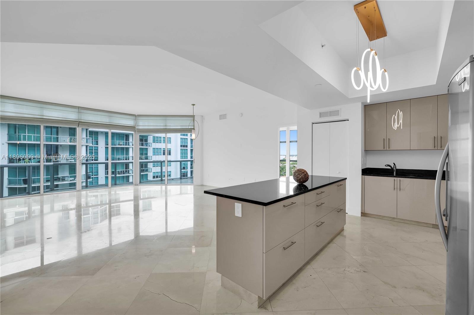 THE ATRIUM AT AVENTURA CO - Residential