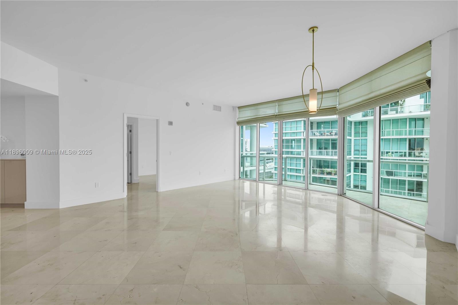 THE ATRIUM AT AVENTURA CO - Residential