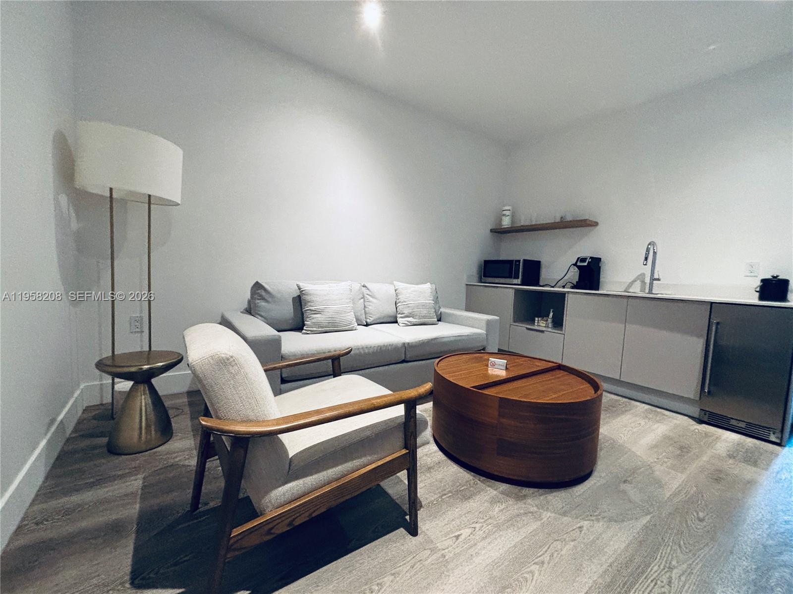 CITY OF MIAMI SOUTH - Residential