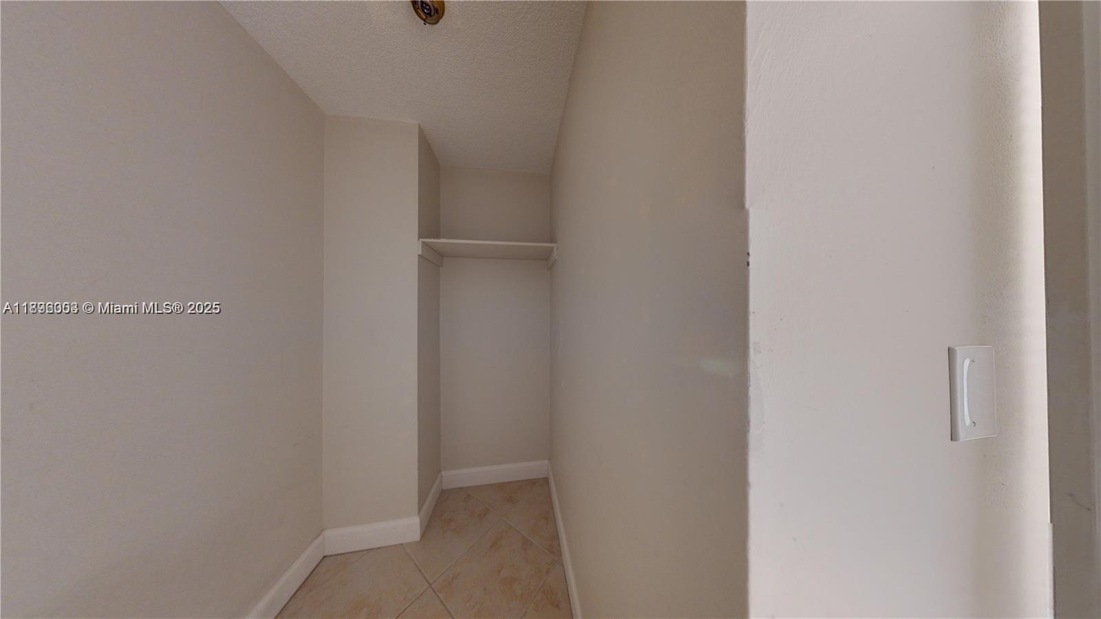 OLYMPUS CONDO PHASE - Residential Lease