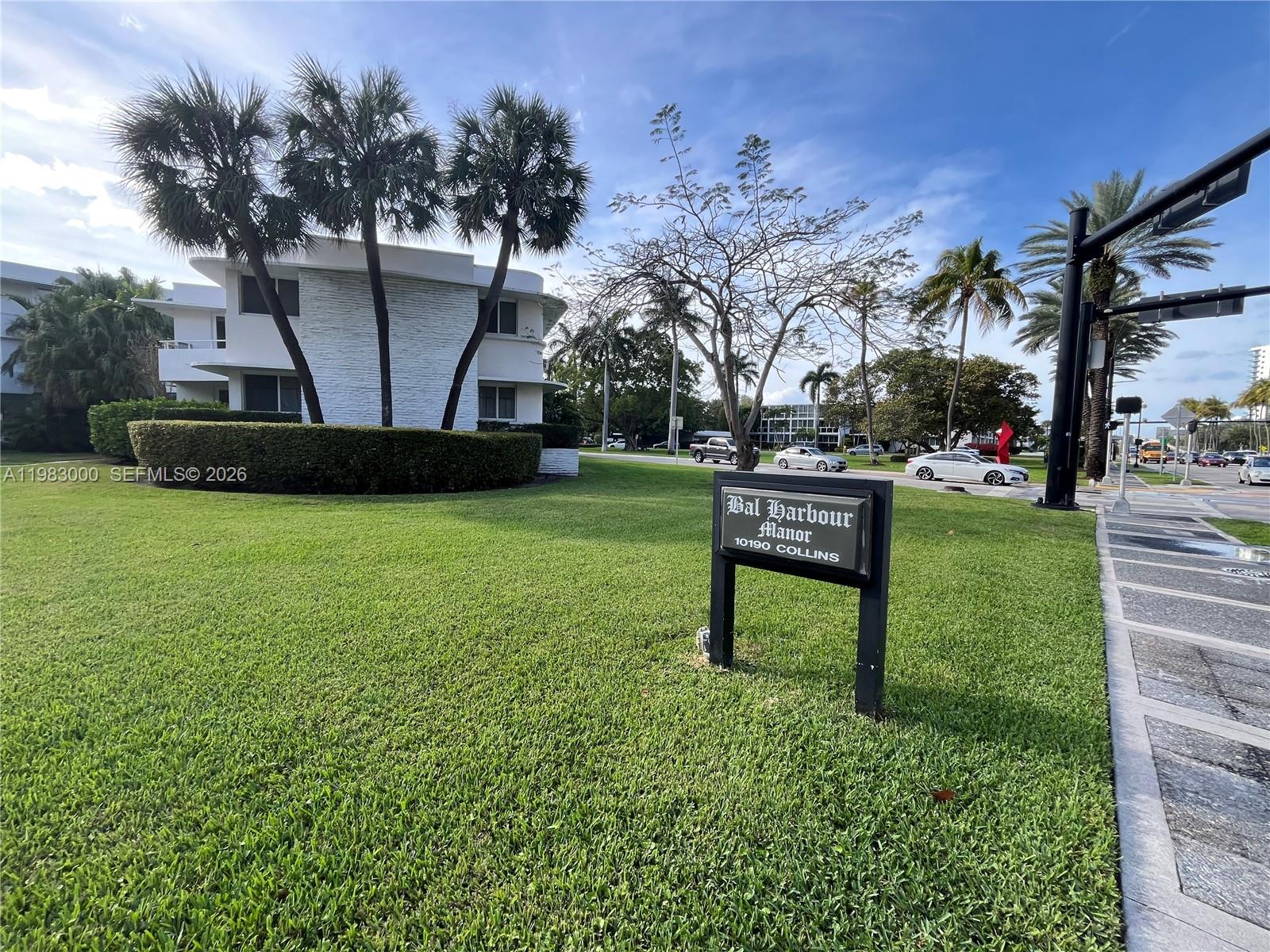 10190 Collins Ave 106