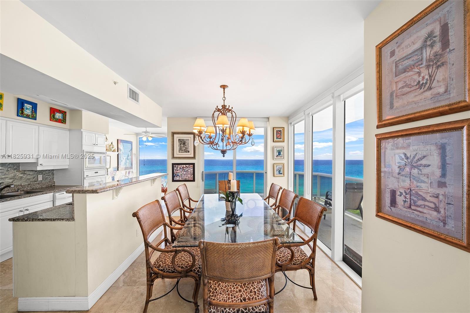 4775 Collins Ave 1203