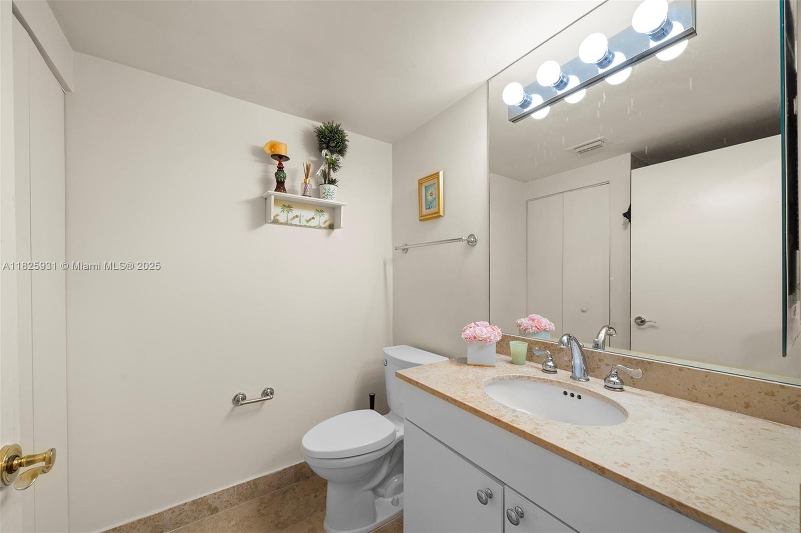 GREEN DIAMOND CONDO - Residential Lease