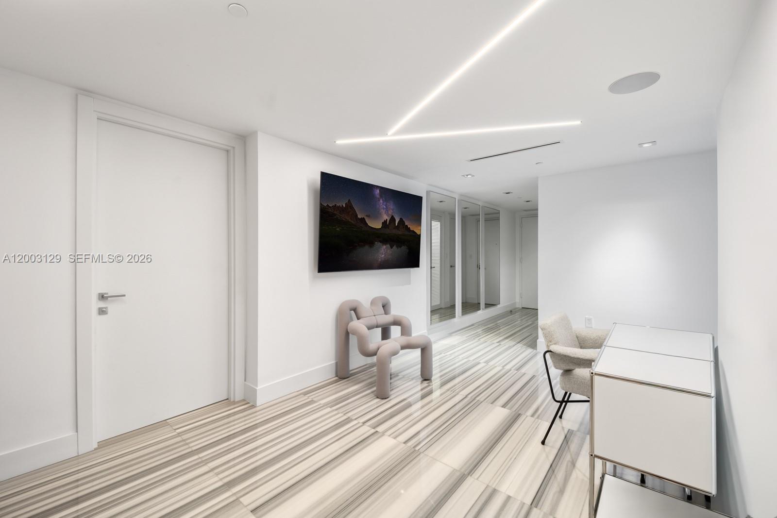 1451 Brickell Ave 903