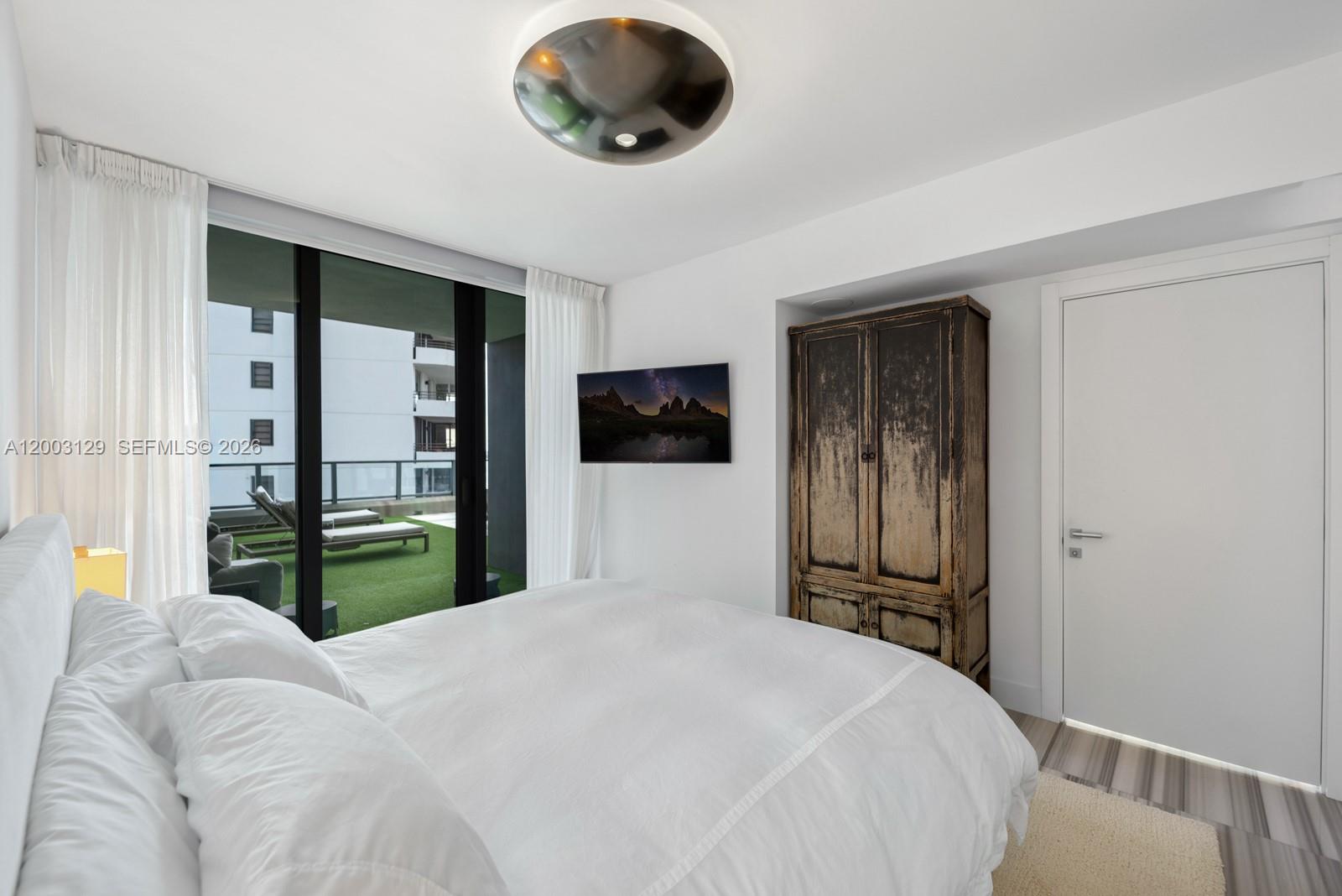 ECHO BRICKELL CONDO - Residential