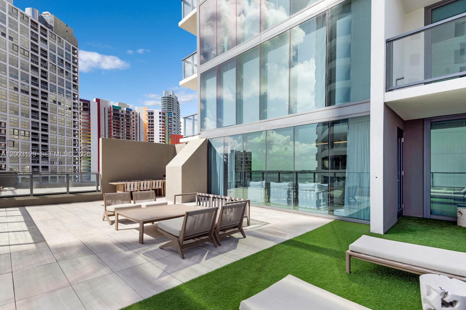 ECHO BRICKELL CONDO - Residential