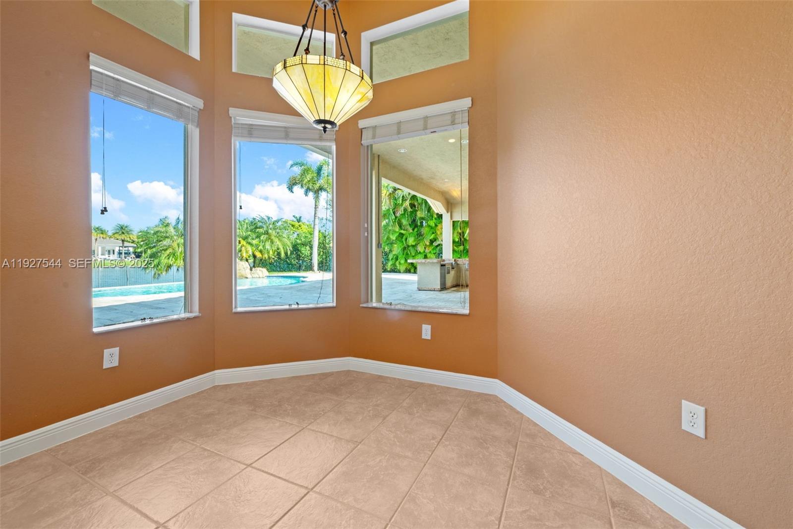 RIVERSTONE - Residential Lease