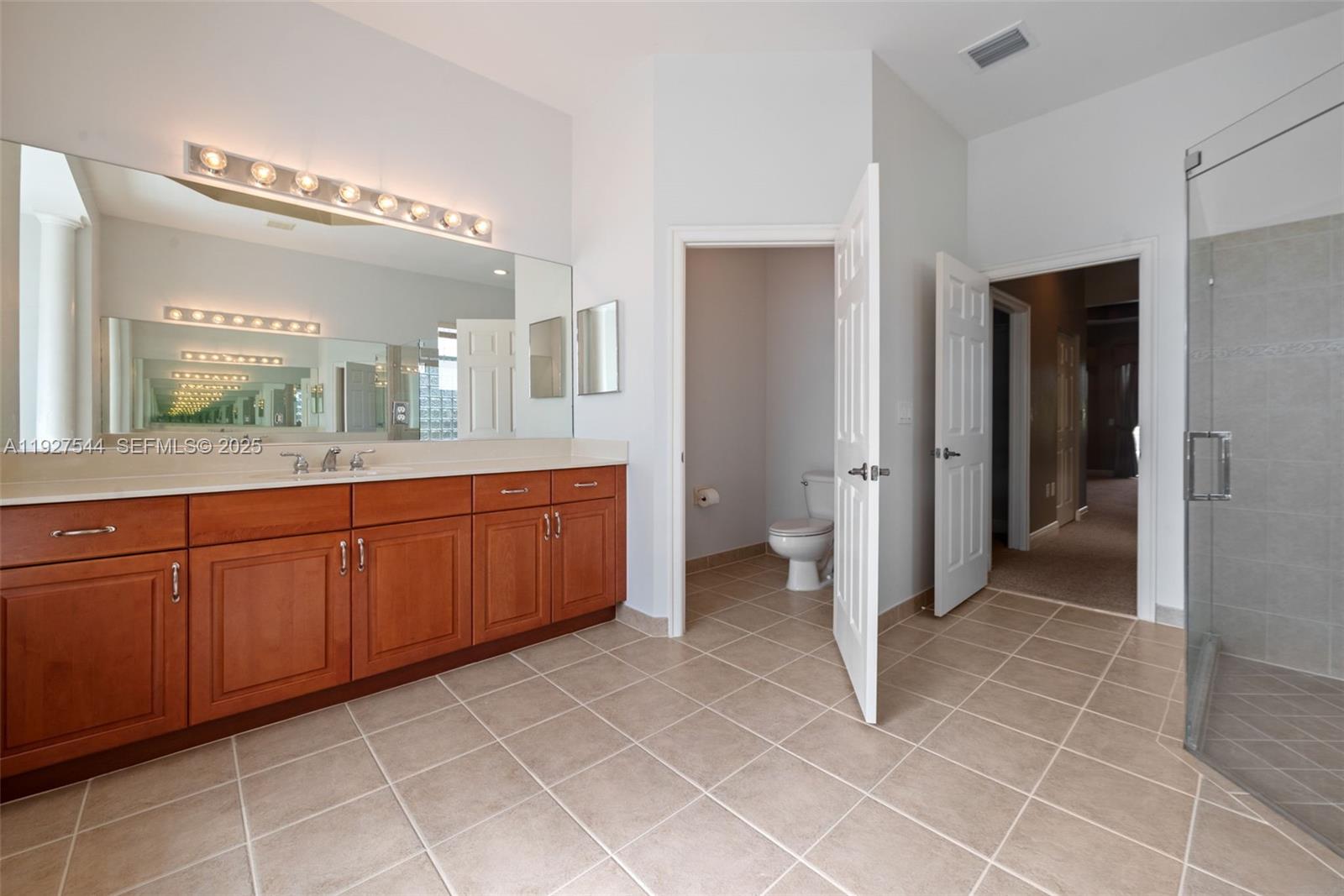 RIVERSTONE - Residential Lease