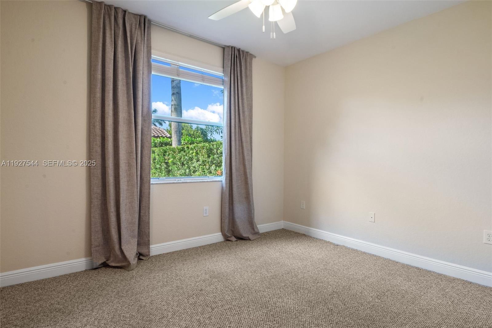 RIVERSTONE - Residential Lease