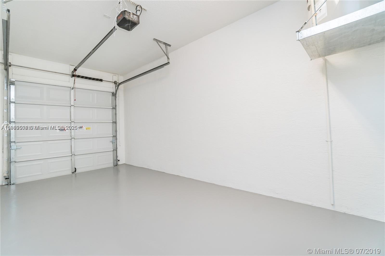 CT INDUSTRIAL PLAT - Residential Lease