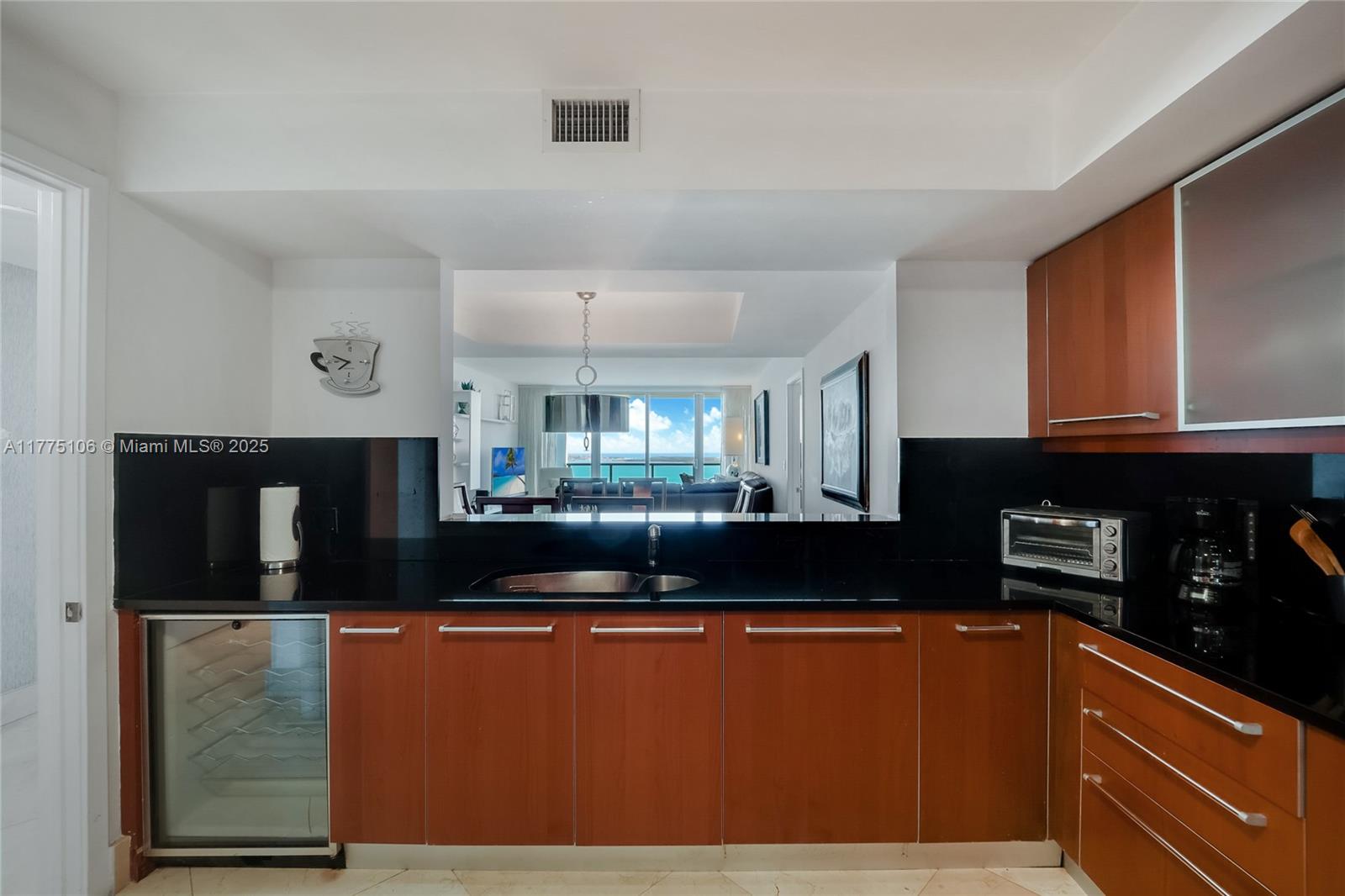 JADE RESIDENCES AT BRICKE - Residential