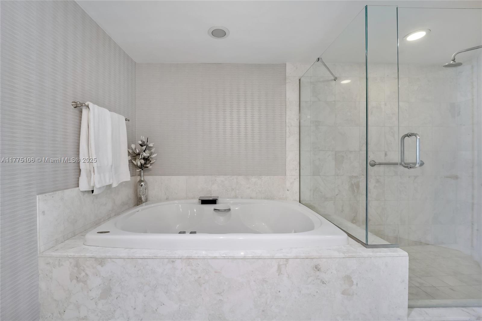 JADE RESIDENCES AT BRICKE - Residential