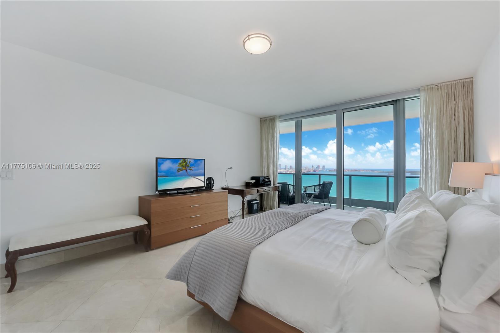 JADE RESIDENCES AT BRICKE - Residential