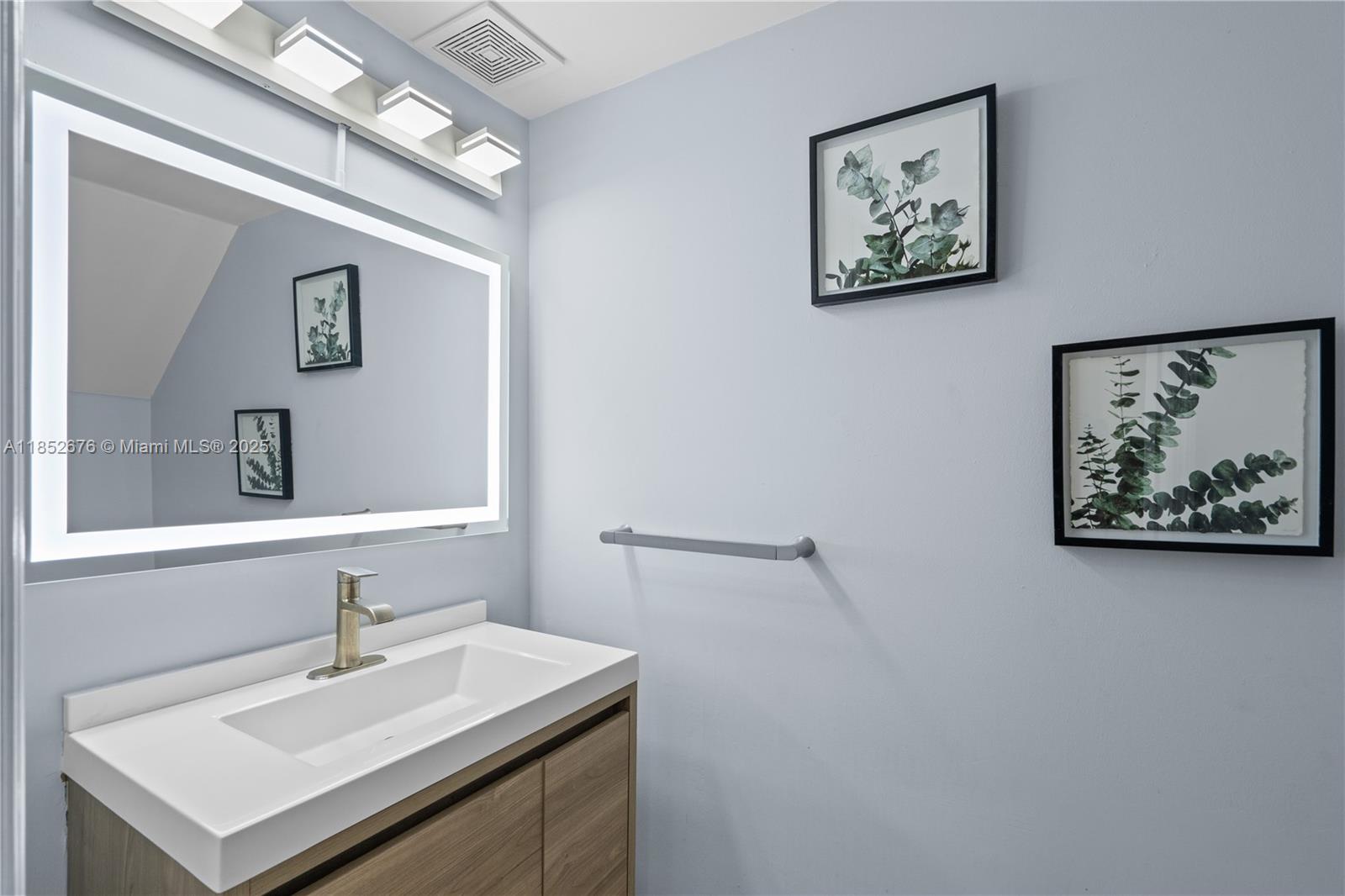 CLAIRE LAKE - Residential Lease