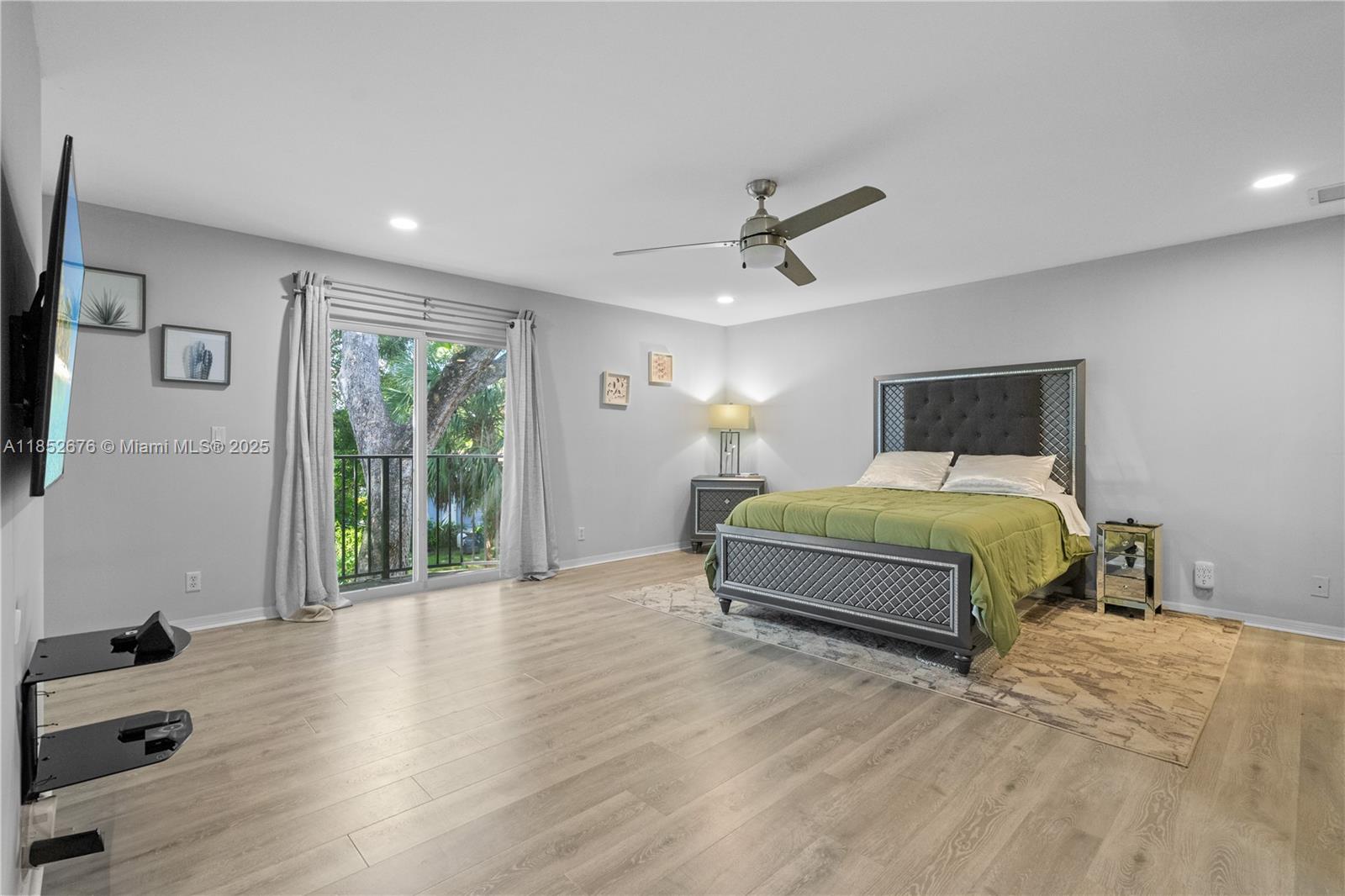 CLAIRE LAKE - Residential Lease