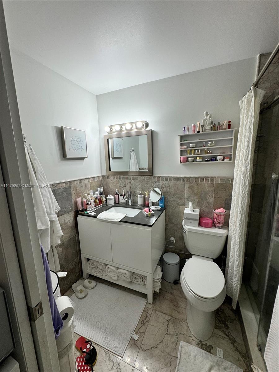 CELEBRATION POINT CONDO # - Residential
