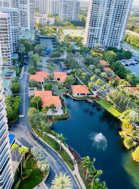 A home in Aventura