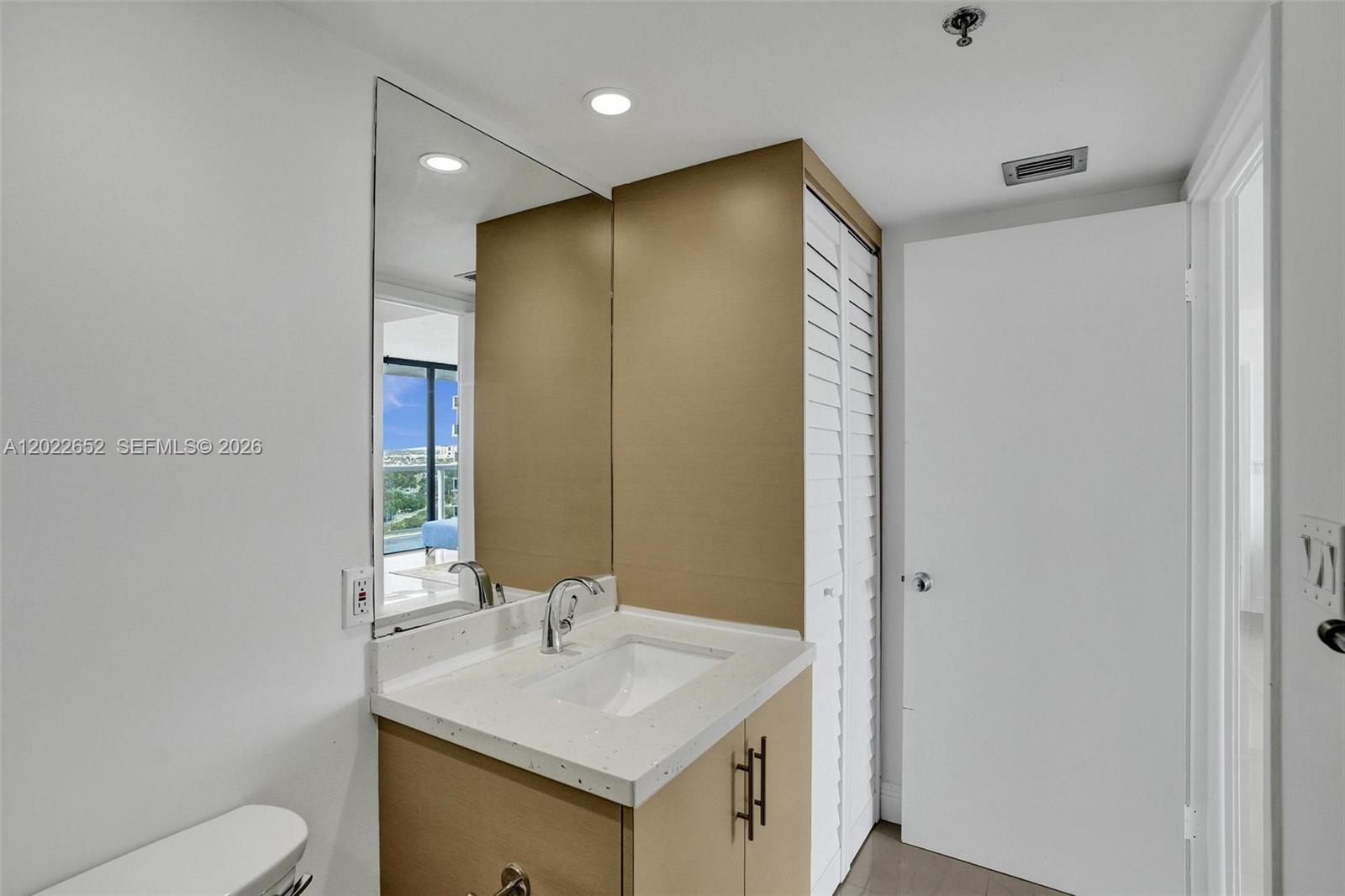 WATERVIEW CONDO - Residential