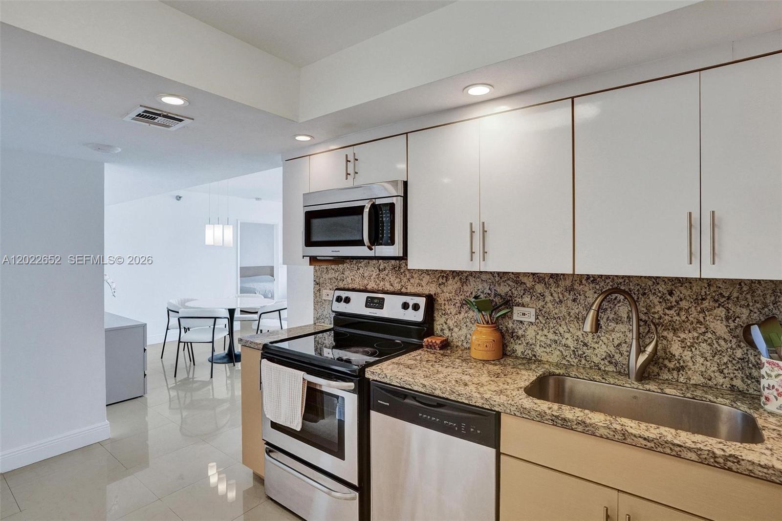 WATERVIEW CONDO - Residential