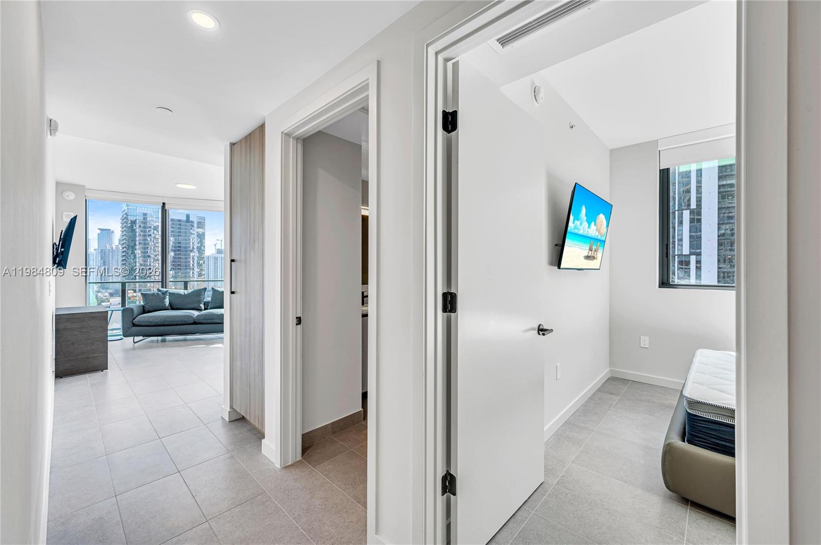 501 East Residences - Residential