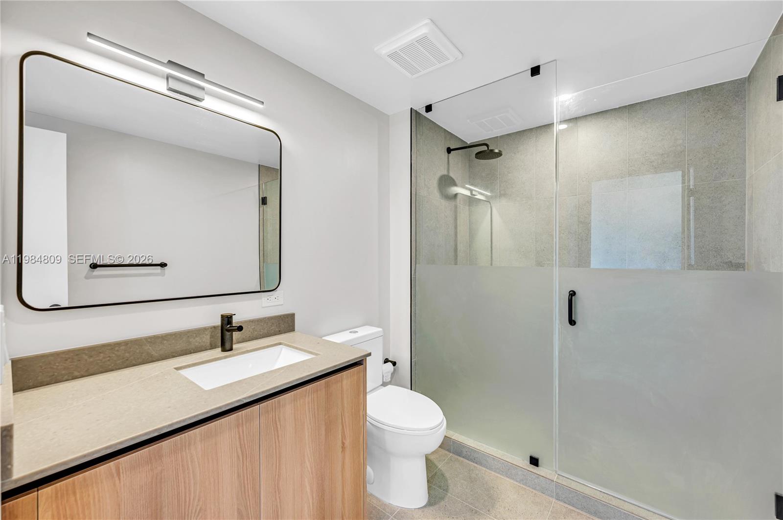 501 East Residences - Residential