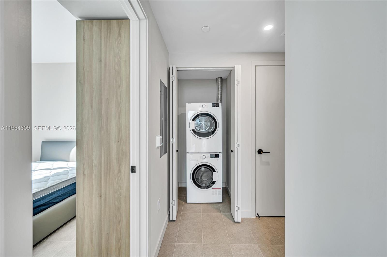 501 East Residences - Residential