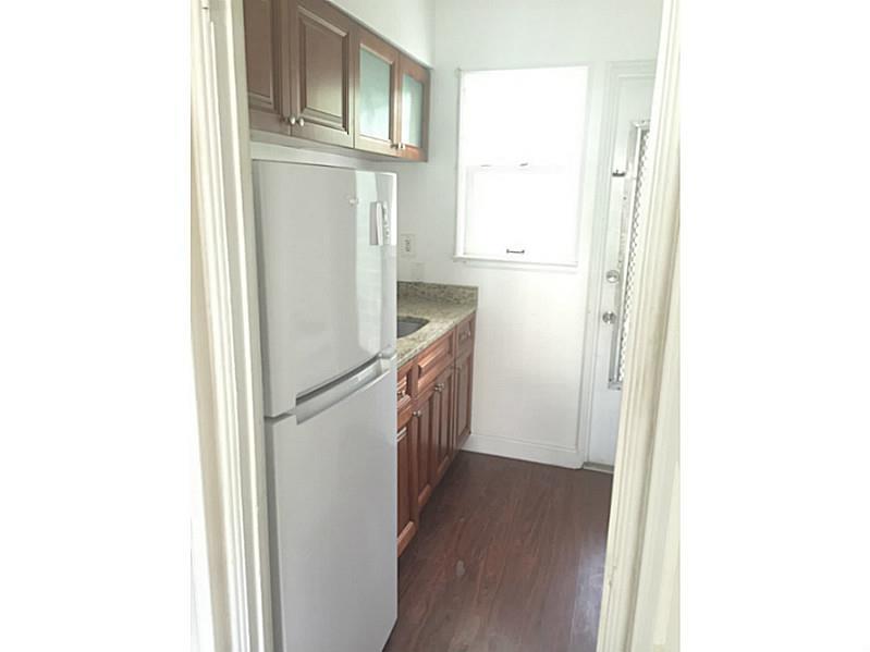 WHITES LEMON CITY REV & A - Residential Lease