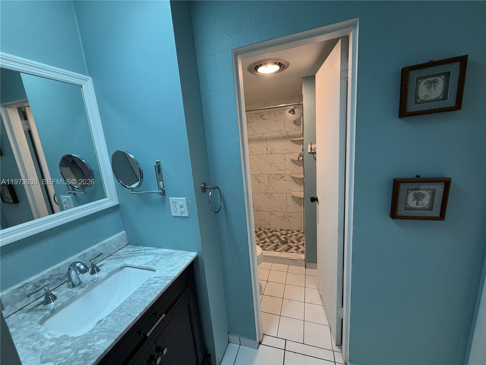 MIAMI LAKES-LAKE KATHARIN - Residential