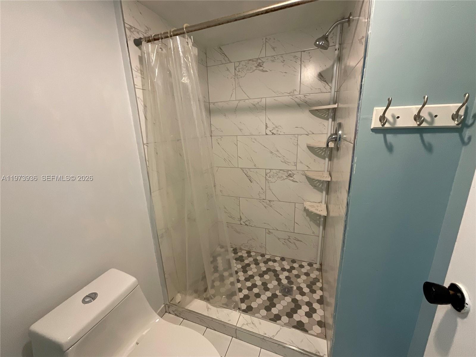 MIAMI LAKES-LAKE KATHARIN - Residential