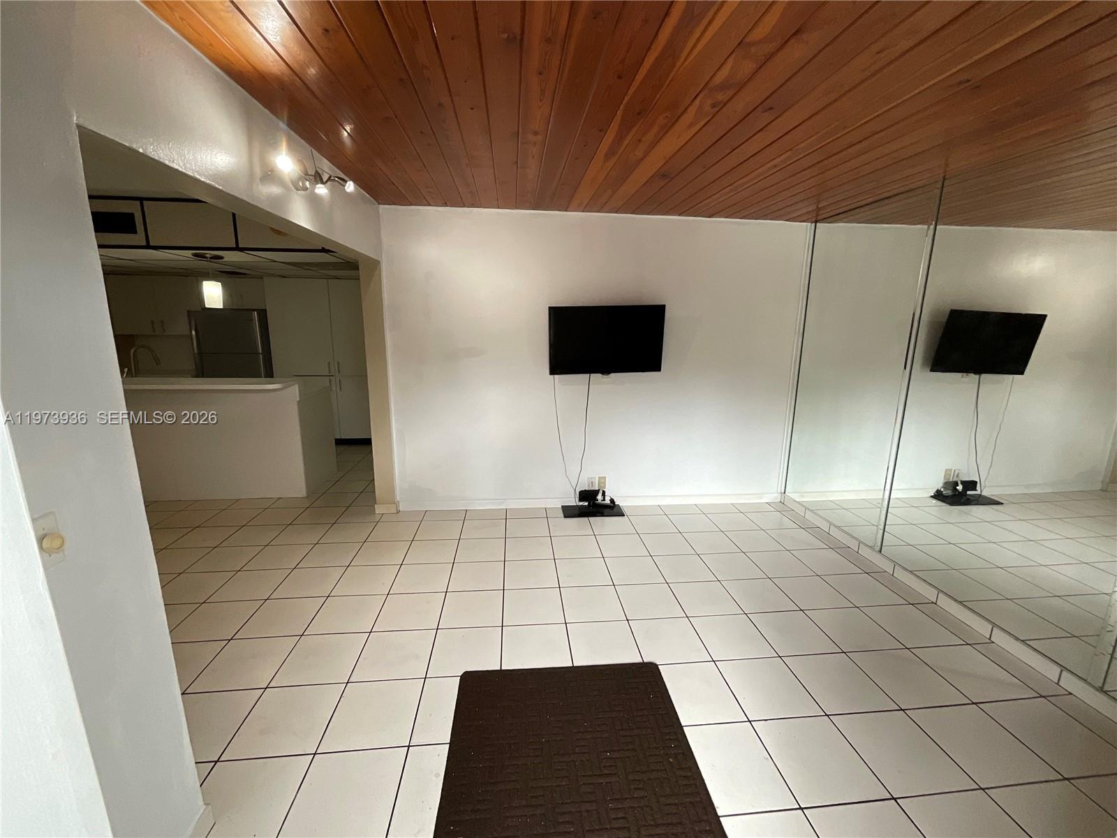 6502 E Miami Lakes Dr E 6502