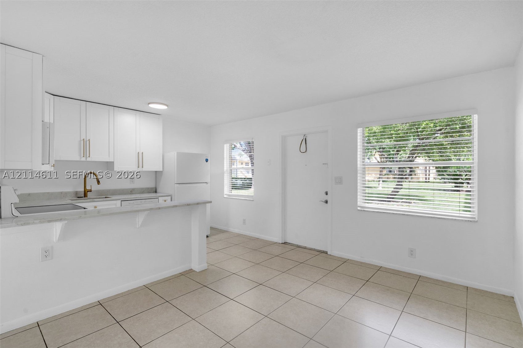5150 NE 6th Ave 106